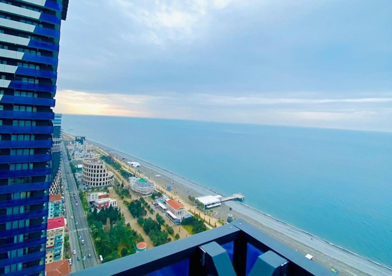 Orbi City Sea Side & Sea View Apartments Batumi Kültér fotó