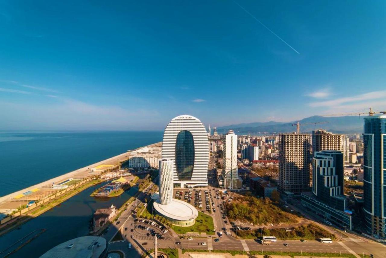 Orbi City Sea Side & Sea View Apartments Batumi Kültér fotó