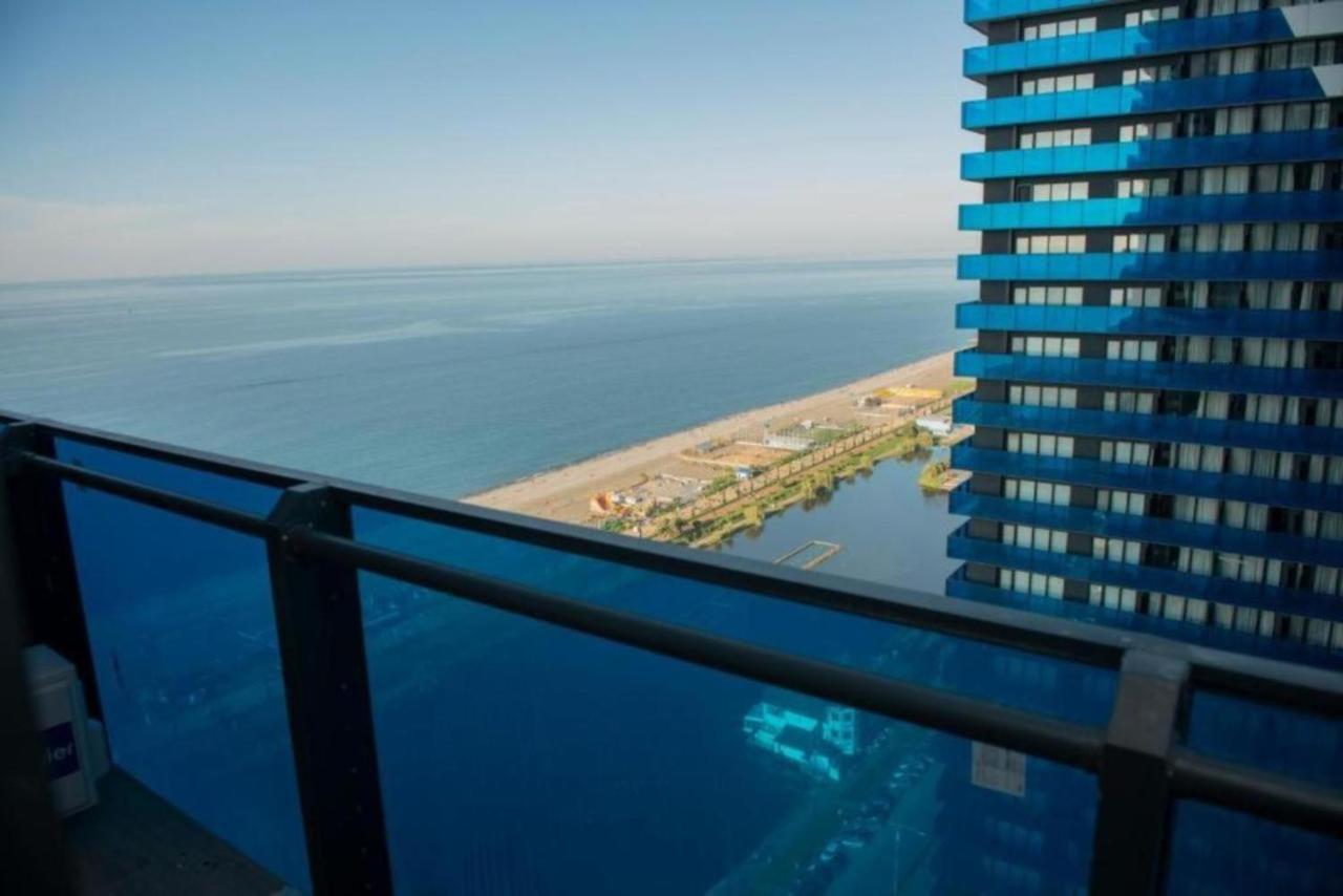 Orbi City Sea Side & Sea View Apartments Batumi Kültér fotó